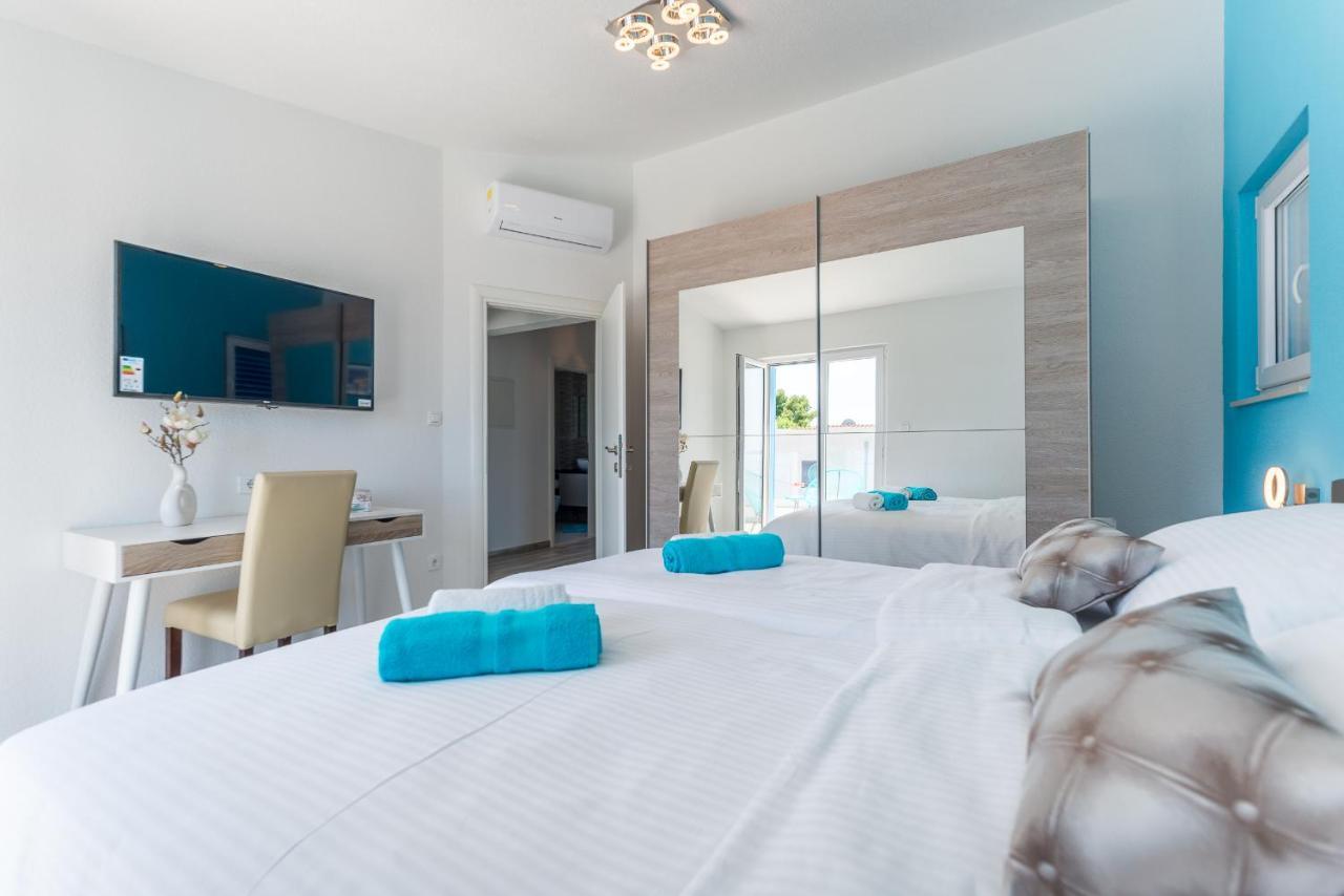 Miholina - With Heated Swimming Pool Trogir